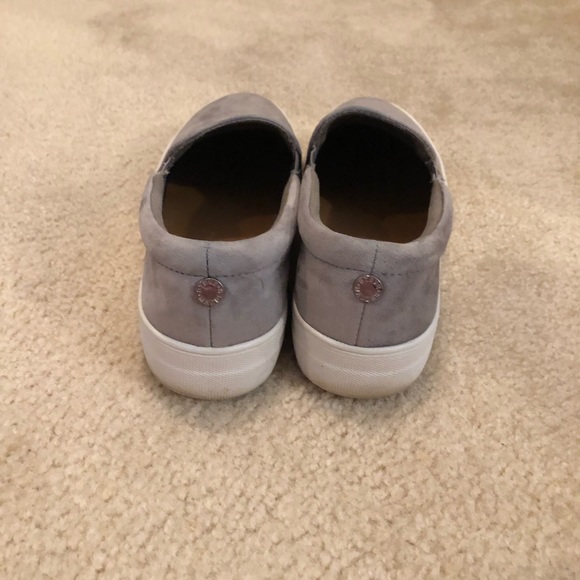 Steve Madden Gillis Sneaker Slip-Ons - Picture 5 of 6